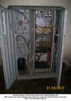 7 Hut cabinet open bulb heater off-a.jpg (228464 bytes)