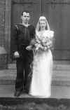 Gib & Eileen after wedding2.jpg (248049 bytes)